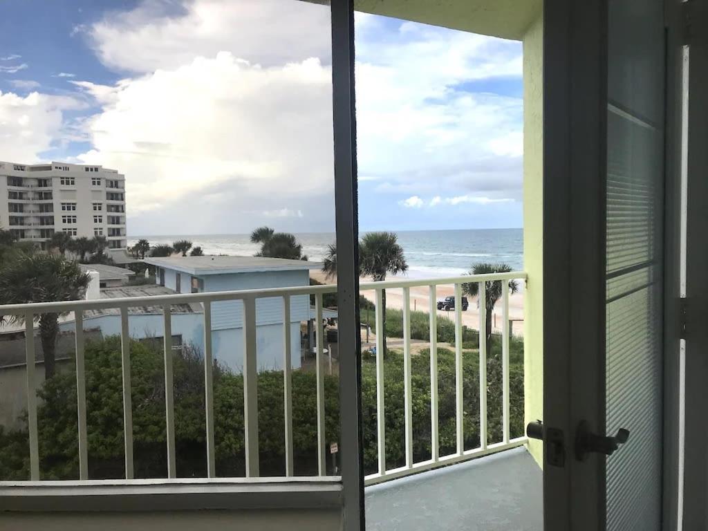 Beach Blessed - Sea View At Symphony Beach Club Ormond Beach Exteriör bild
